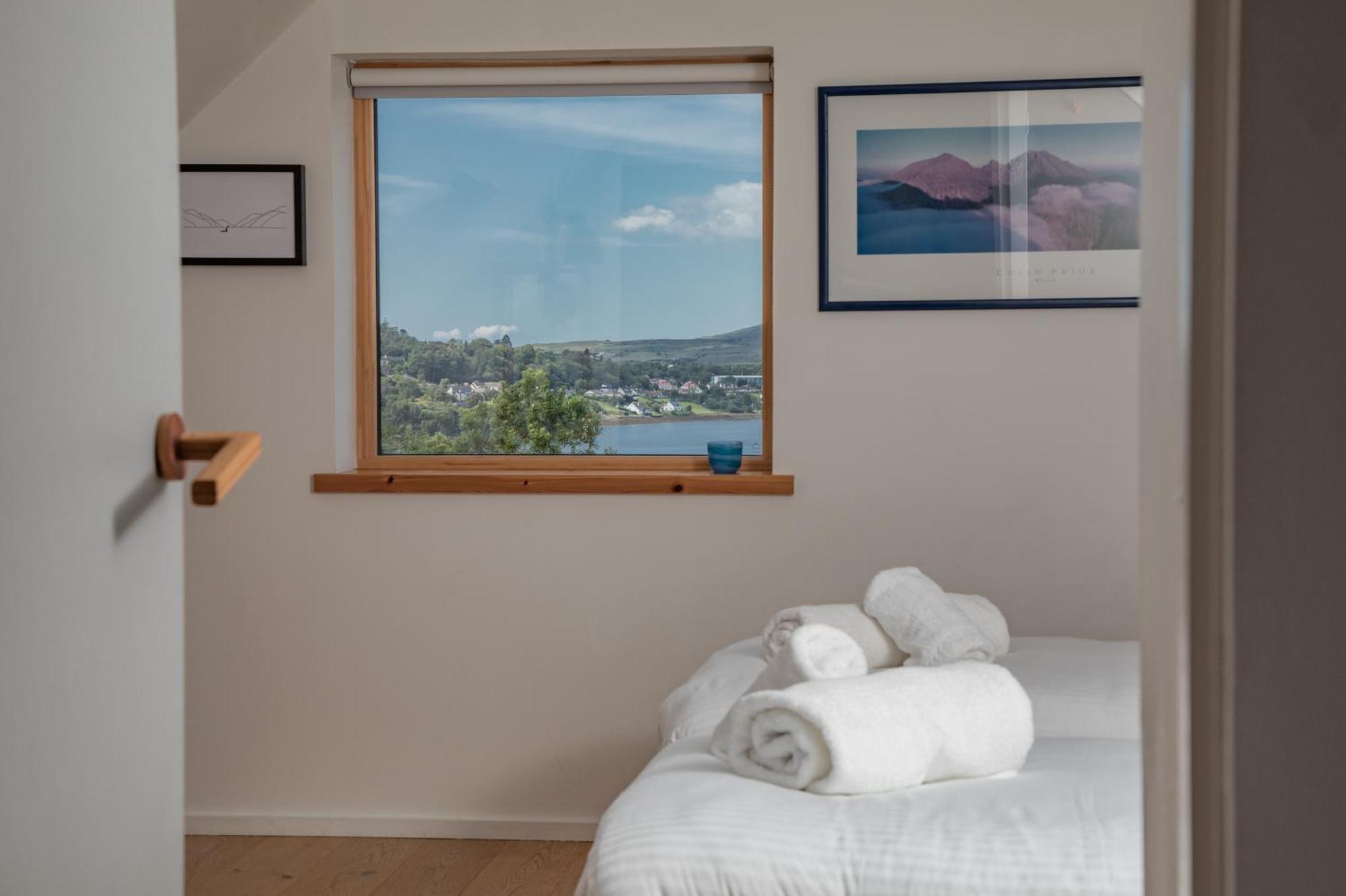 Cuillrigh - Luxury House, Loch & Mountain Views Villa Portree Eksteriør bilde